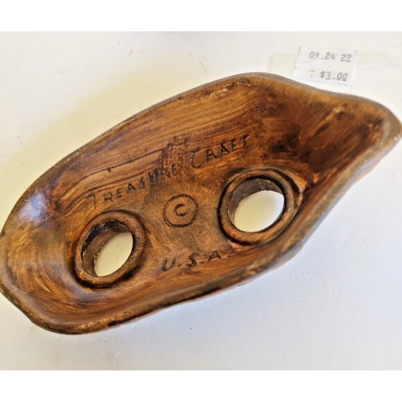 Treasure Craft Souvenir Pineapples Salt and Pepper Shaker Set - Picture 6 of 10